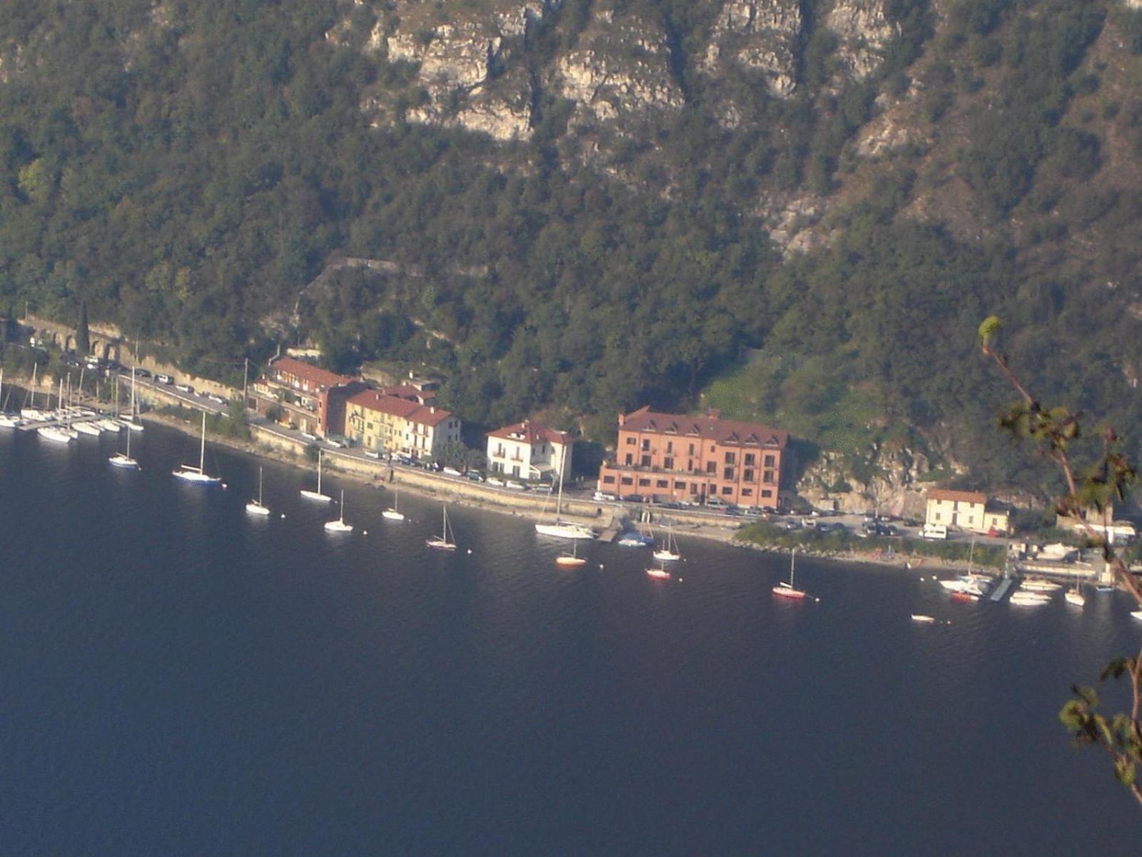 Cozy Lake Como Apartments Valmadrera Eksteriør billede