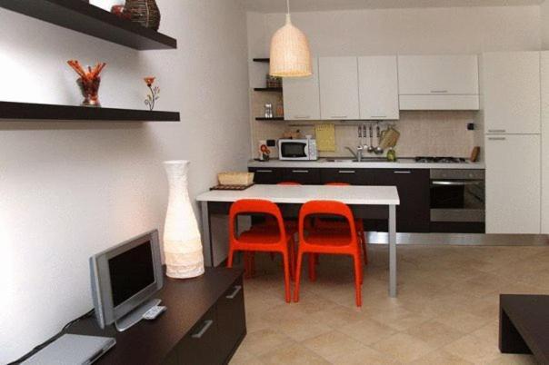 Cozy Lake Como Apartments Valmadrera Eksteriør billede