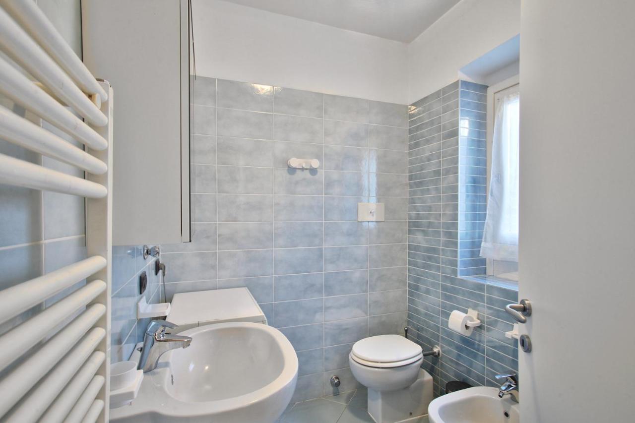 Cozy Lake Como Apartments Valmadrera Eksteriør billede