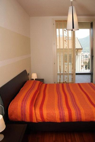 Cozy Lake Como Apartments Valmadrera Værelse billede
